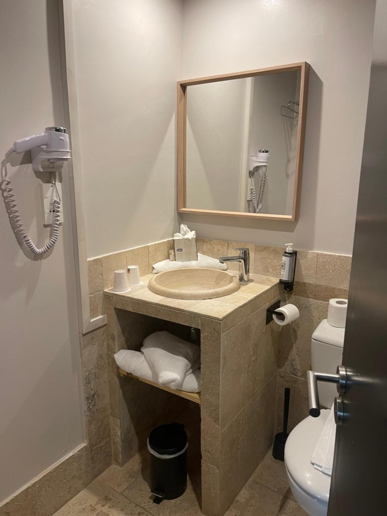 Le Victoria Boutique Hotel Saint-Paul-Trois-Châteaux Dış mekan fotoğraf