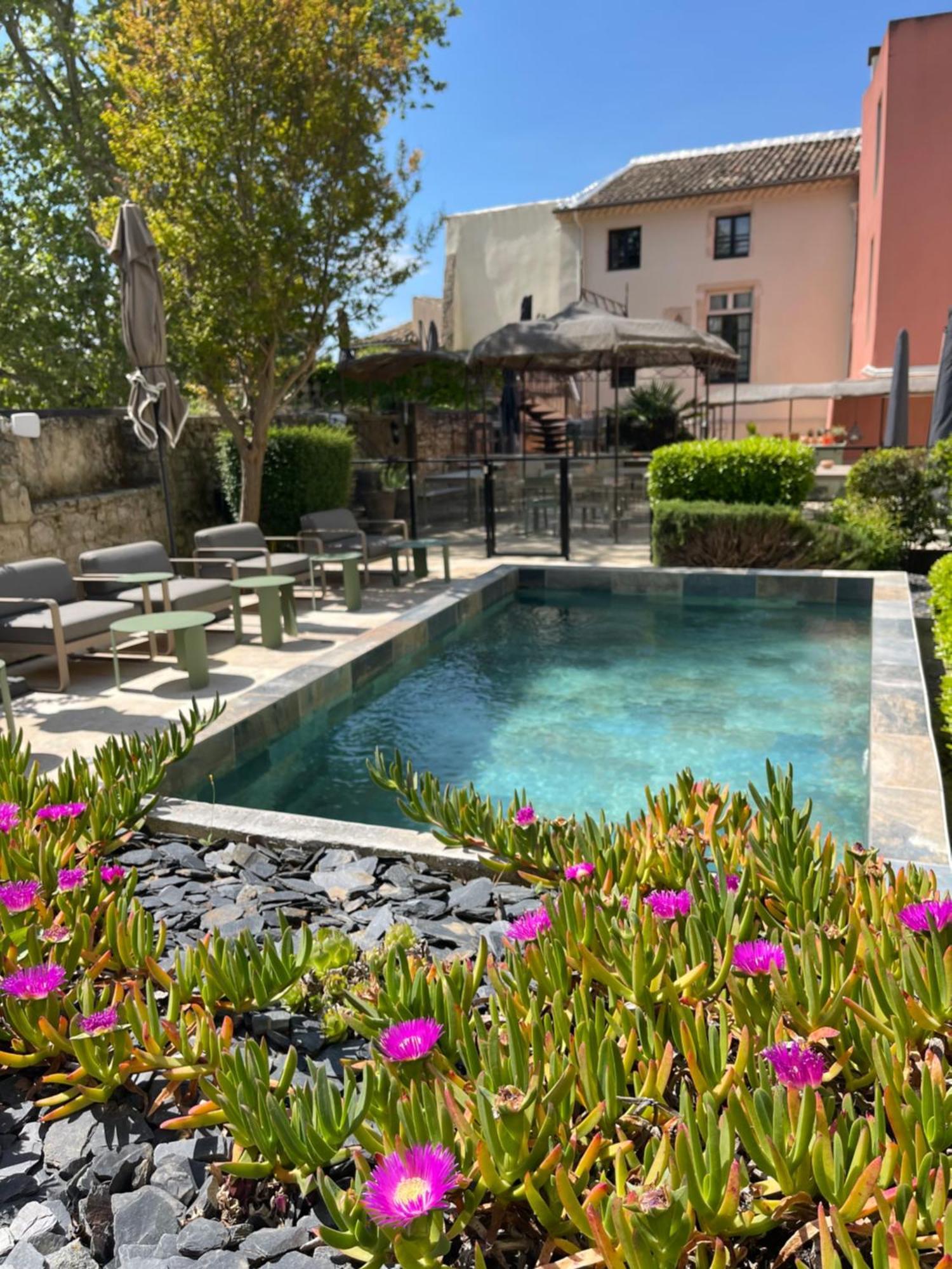 Le Victoria Boutique Hotel Saint-Paul-Trois-Châteaux Dış mekan fotoğraf
